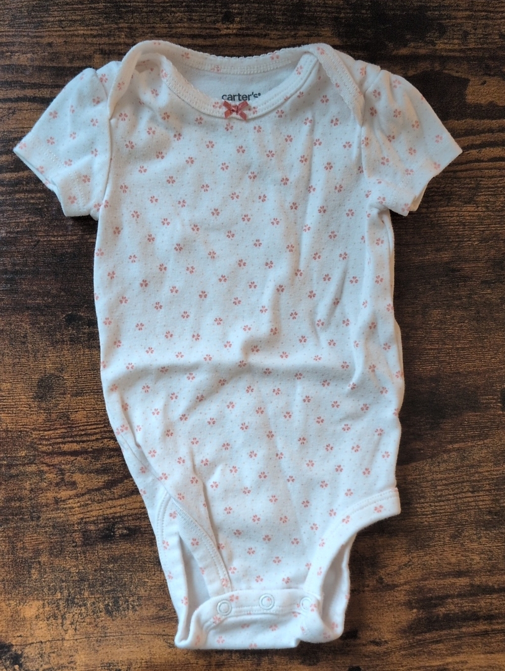 5/$25 Carter's White Onesie Bodysuit with Small Pink Floral Dots and Bow 6M
